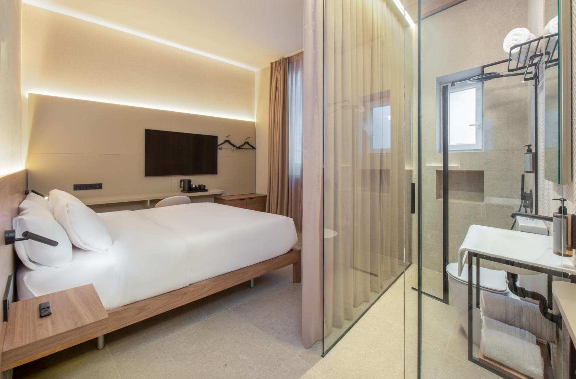 Fortinn Puerta Del Sol Madrid Exterior photo